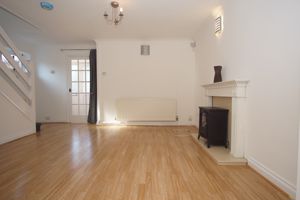 Lounge- click for photo gallery